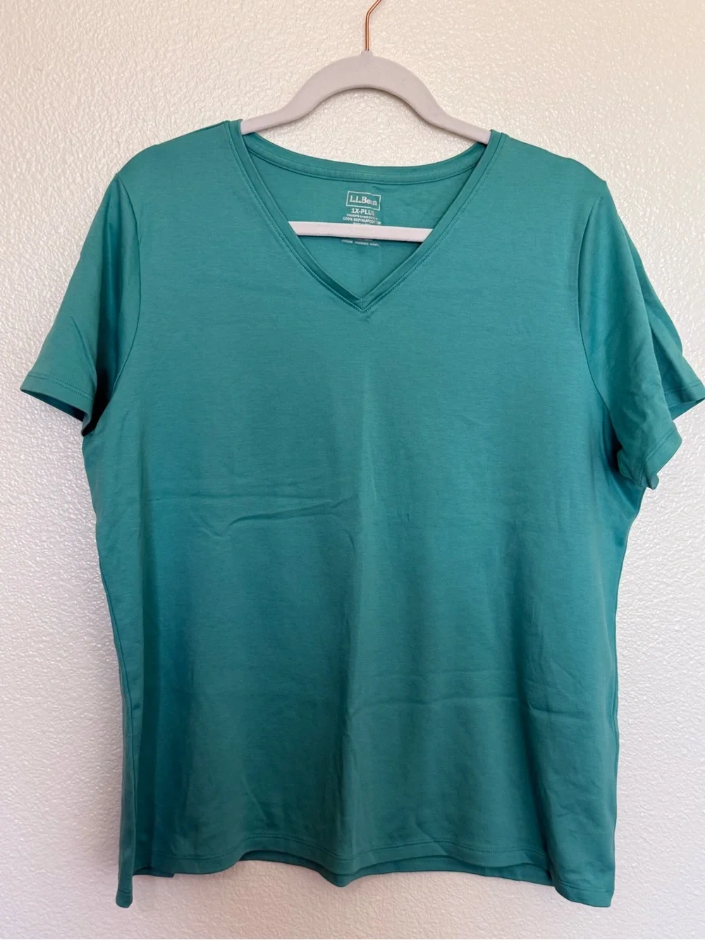 L.L. Bean V-Neck Tee Set in Pink, Teal, Blue & Green - Picture 2 of 9